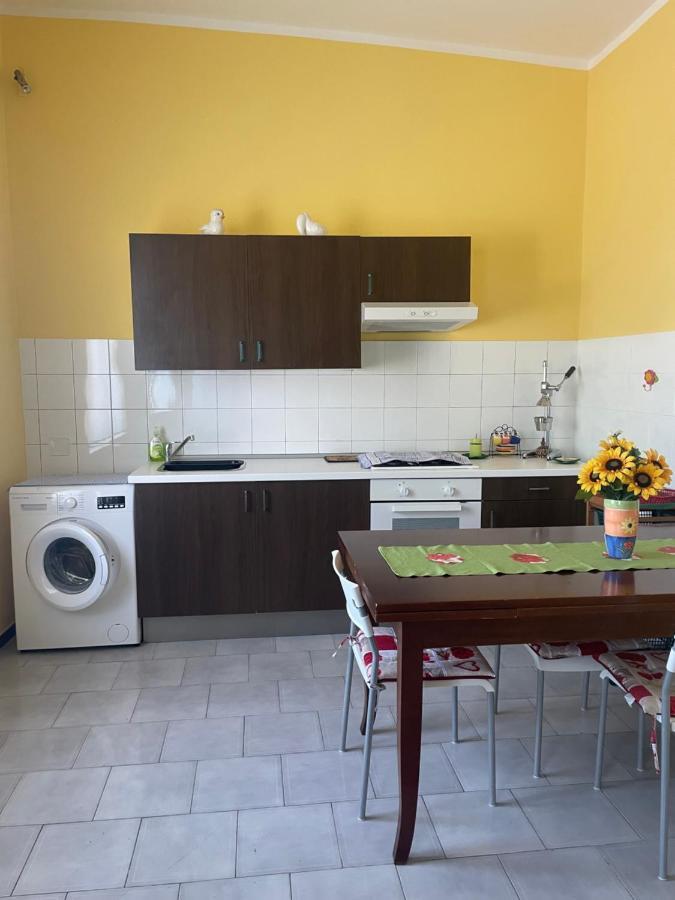 Alloggio Flaminia Con Parcheggio Di Proprieta! Беваня Екстериор снимка